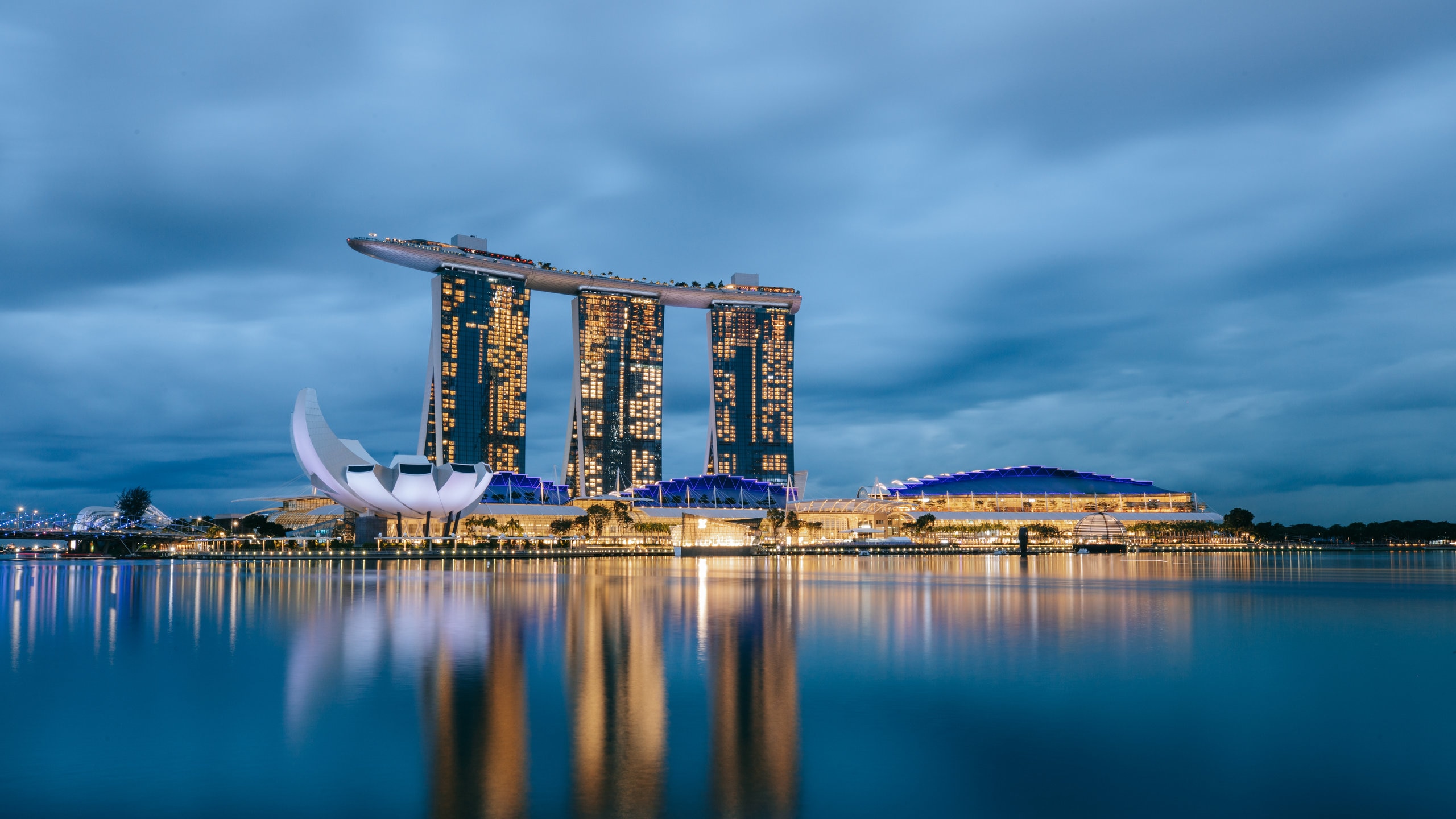 Image for Exploring Singapore: A Unique Blend of Culture and Innovation
