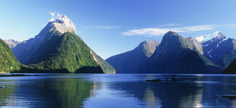 Image for Exploring the Beauty of Milford Sound in New Zealand
